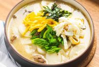 Authentic Tteokguk Recipe: Classic Korean Rice Cake Soup