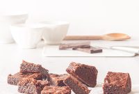 Chewy Slow Cooker Brownies Made with Brown Sugar