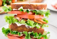 Classic BLT Sandwich Recipe: Crispy Bacon, Lettuce & Tomato