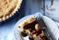Ultimate Chocolate Chip Cookie Pie Recipe — Gooey, Crowd-Pleasing Dessert