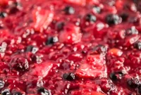 Mixed Berry Pie Recipe: Flaky Crust & Juicy Filling