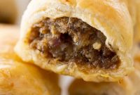 Classic Homemade Sausage Rolls Recipe — Crispy Puff Pastry Filling
