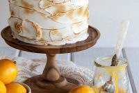 Decadent Lemon Meringue Cake Recipe with Zesty Citrus Layers