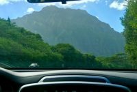 Hawaii Road Safety Tips for Tourists and Local Drivers