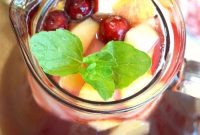 Cranberry Sangria Recipe: Festive Cocktail for Holiday Gatherings