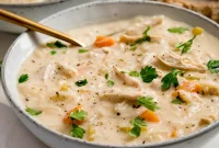 Comforting Chicken and Rice Soup Recipe for Cozy Weeknights