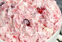 Creamy Cranberry Fluff Salad: Classic Holiday Cranberry Salad
