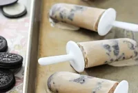 Cookies & Cream Coffee Popsicles: Homemade Iced Treats