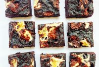 Fluffy Marshmallow-Stuffed Brownies: Gooey Chocolate Treat