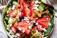 Strawberry Feta Salad with Spinach, Balsamic Glaze
