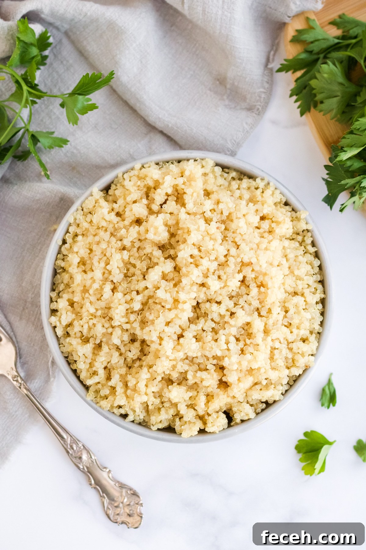 instant pot quinoa in a bowl
