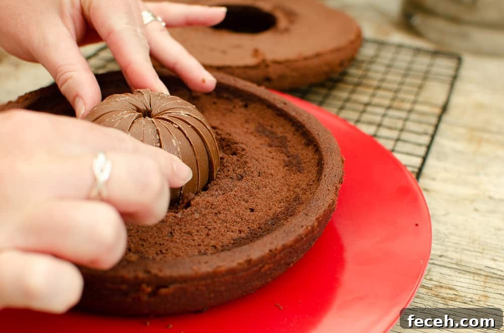 Terry's Chocolate Orange Pumpkin Cake surprise centre with a full terry's chocolate orange inside the cake