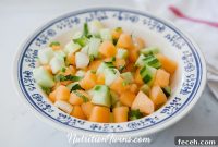 Zesty Crunch Cucumber and Cantaloupe Salad Recipe
