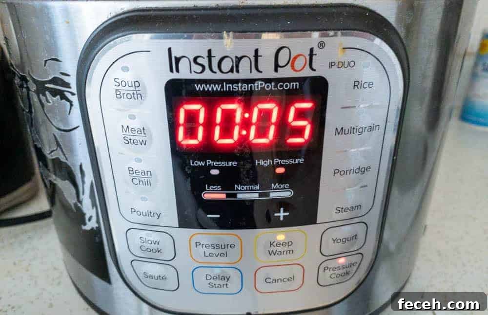 Amount of time to cook hard boiled eggs in IP