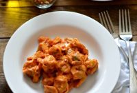 Meatless Monday: Creamy Vegan Roasted Tomato Pasta Sauce